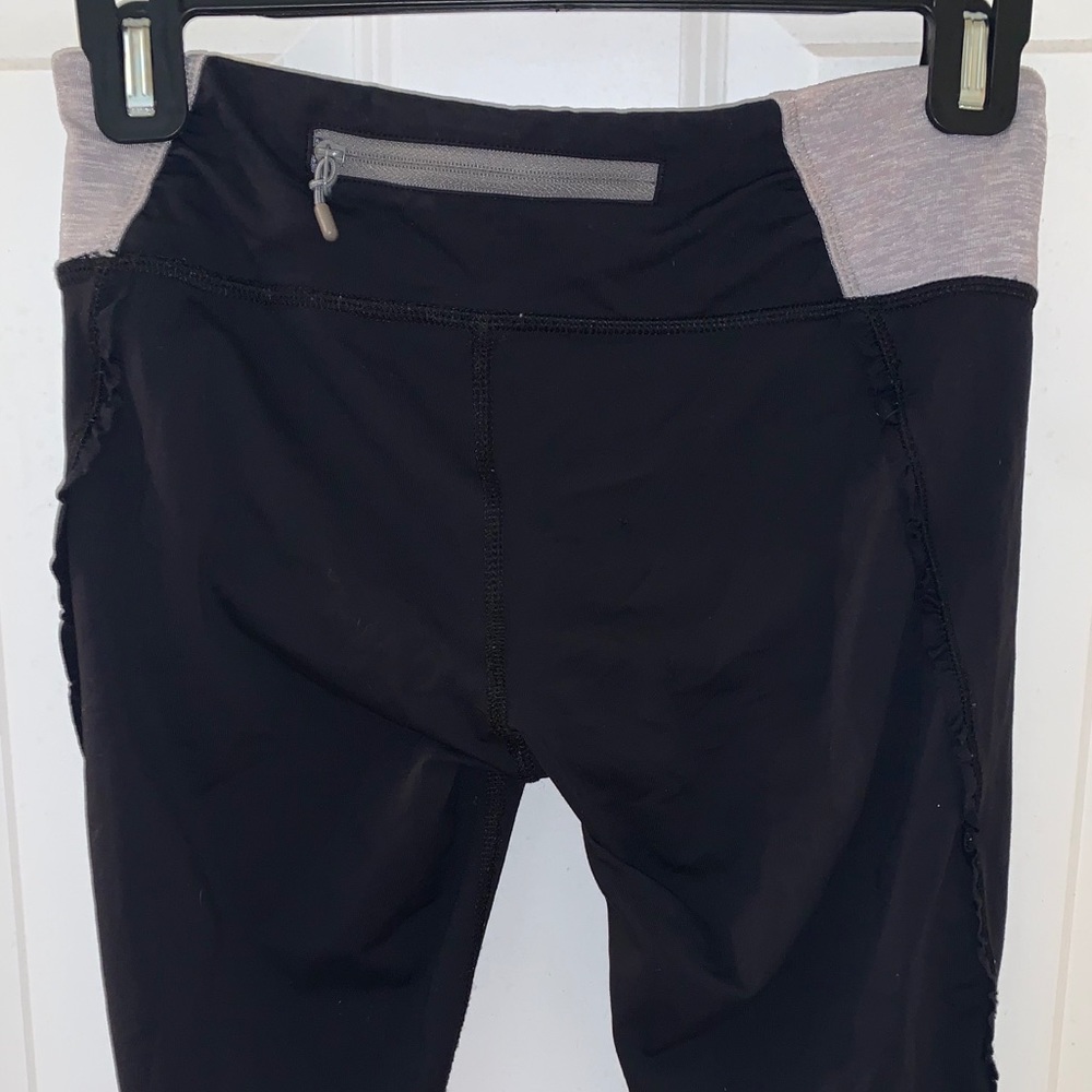 Lululemon Fast & Free Ruffle Crop with Grey Waist